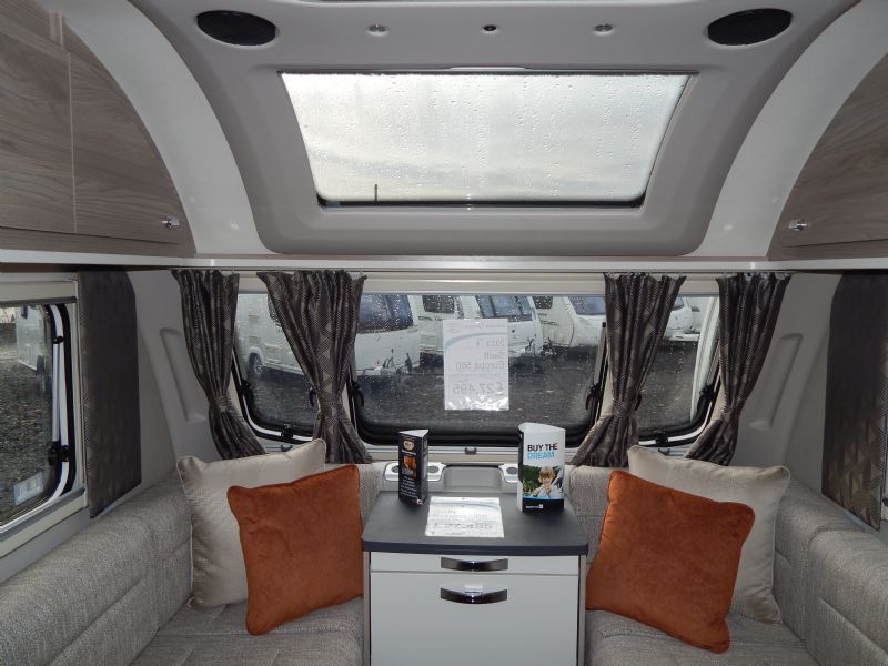 2024 Swift Europa 560