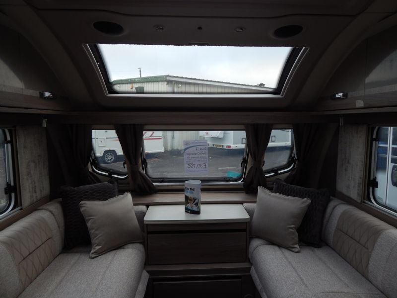 2025 Swift Challenger Grande Exclusive 635