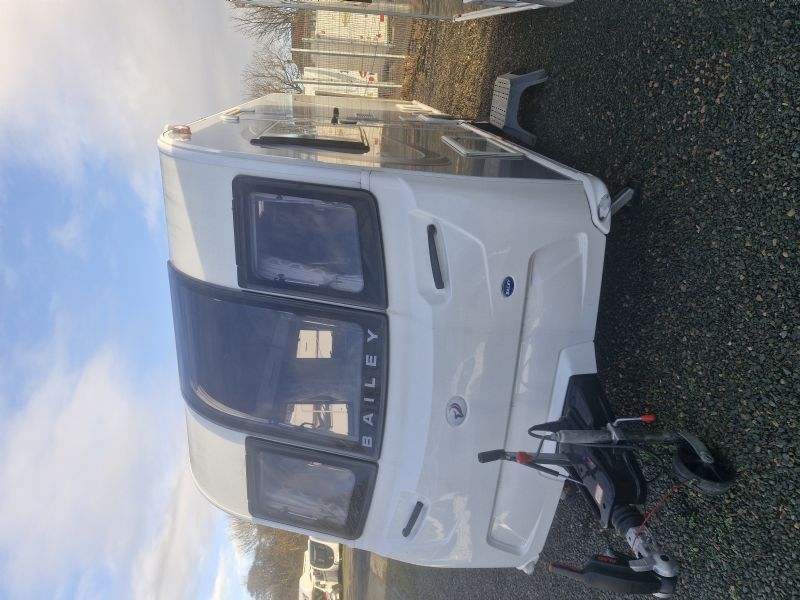 2021 Bailey Phoenix + 644