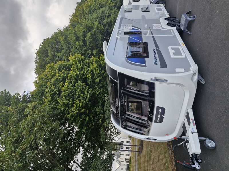 2025 Elddis Connoisseur 868