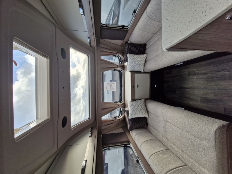 2026 Swift Conqueror 480