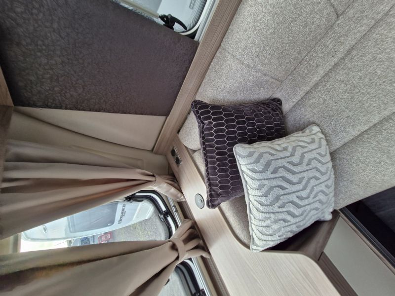 2026 Swift Conqueror 480